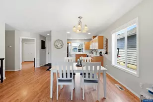 1257 Trent Ave N, Keizer, OR 97303 - Photo 5