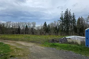 21757 99E Hwy NE, Aurora, OR 97002 - Photo 1