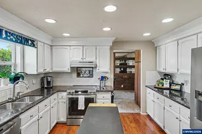 1073 Rafael Av N, Keizer, OR 97303 - Photo 13