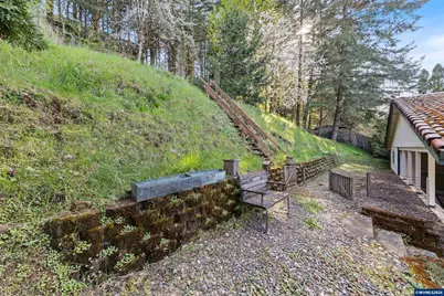 3418 Hidden Valley Dr NW, Salem, OR 97304 - Photo 29