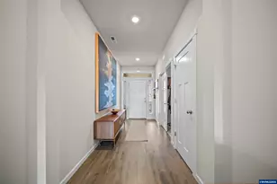 900 Marie St, Mount Angel, OR 97362 - Photo 17