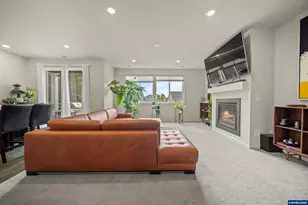 900 Marie St, Mount Angel, OR 97362 - Photo 43