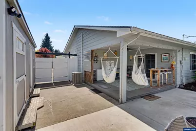 131 Cherry Ln NE, Albany, OR 97321 - Photo 35