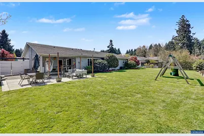 131 Cherry Ln NE, Albany, OR 97321 - Photo 39