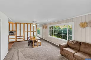 131 Cherry Ln NE, Albany, OR 97321 - Photo 17