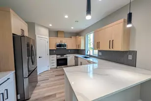 2381 NW Maier Ln, Albany, OR 97321 - Photo 7