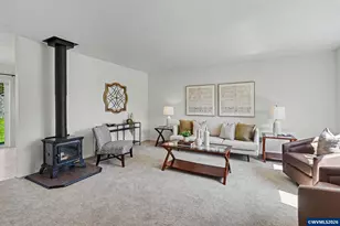 550 SE Hankel St, Dallas, OR 97338 - Photo 5