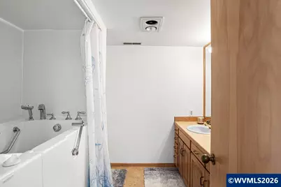 241 SW Ebb Av, Lincoln City, OR 97367 - Photo 27