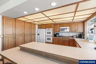 241 SW Ebb Ave, Lincoln City, OR 97367 - Photo 19