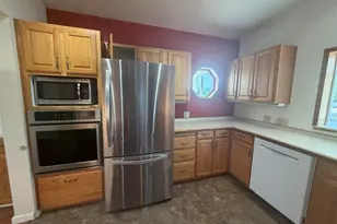 2120 Robins #1 Ln SE, Salem, OR 97306 - Photo 5