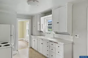 941 SW 10th St, Corvallis, OR 97333 - Photo 13