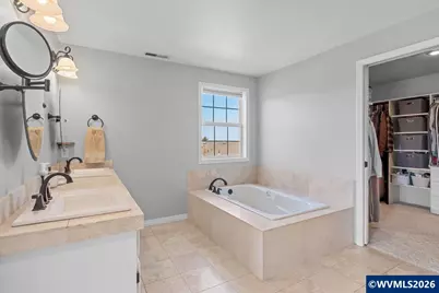 1737 Sunburst Ter NW, Salem, OR 97304 - Photo 29