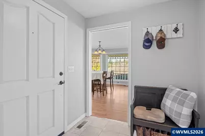 1737 Sunburst Ter NW, Salem, OR 97304 - Photo 5