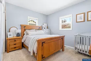 423 S 1st St, Silverton, OR 97381 - Photo 23