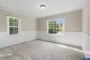 611 NW 11th St, Corvallis, OR 97330 - Photo 17
