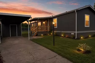 1103 N Springbrook Rd, Newberg, OR 97132 - Photo 1