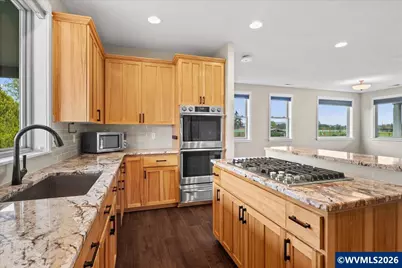 9864 Hoffman Rd, Monmouth, OR 97361 - Photo 15