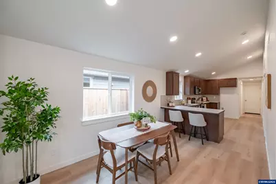 4718 SE Harrier St, Albany, OR 97322 - Photo 7