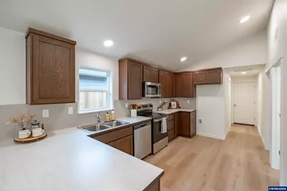 4718 SE Harrier St, Albany, OR 97322 - Photo 13