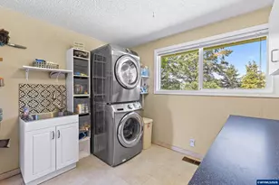 2920 Clover St NE, Albany, OR 97322 - Photo 25