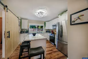 150 Rees Hill Rd SE, Salem, OR 97306 - Photo 23