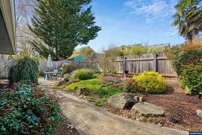 885 Fir Cone Dr NE, Keizer, OR 97303 - Photo 37