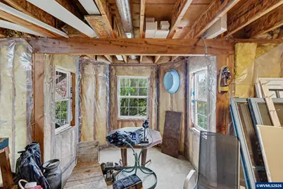 245 Edgewood Dr, Silverton, OR 97381 - Photo 45