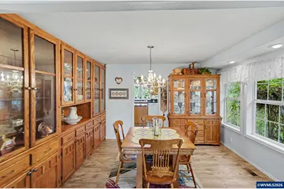 245 Edgewood Dr, Silverton, OR 97381 - Photo 11