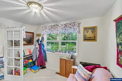 245 Edgewood Dr, Silverton, OR 97381 - Photo 31