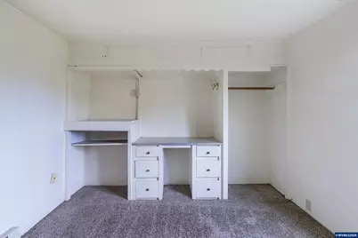 220 SW 29th St, Newport, OR 97365 - Photo 25