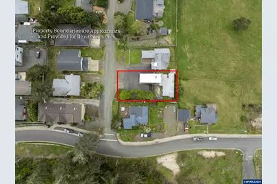 220 SW 29 St, Newport, OR 97365 - Photo 3