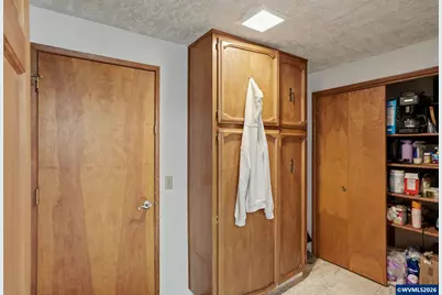 312 SW 9th St, Sublimity, OR 97385 - Photo 25