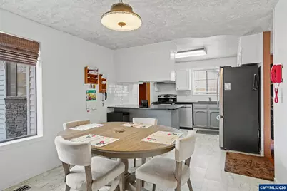 312 SW 9th St, Sublimity, OR 97385 - Photo 11