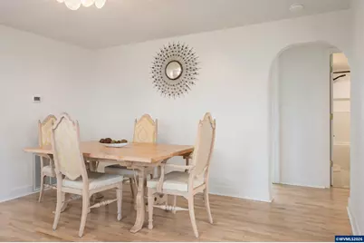 895 Burton St, Harrisburg, OR 97446 - Photo 11