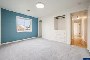 895 Burton St, Harrisburg, OR 97446 - Photo 21