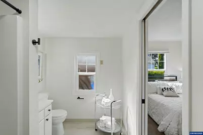 170 E Rose St, Lebanon, OR 97355 - Photo 27