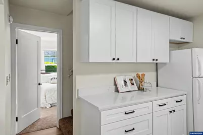 170 E Rose St, Lebanon, OR 97355 - Photo 17