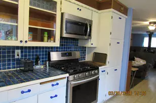 854 SW Swift Ave, Mill City, OR 97360 - Photo 9