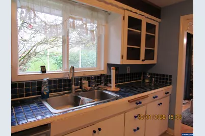 854 SW Swift Av, Mill City, OR 97360 - Photo 11