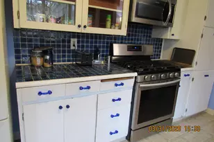 854 SW Swift Ave, Mill City, OR 97360 - Photo 7