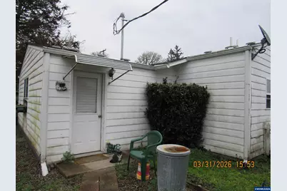 854 SW Swift Av, Mill City, OR 97360 - Photo 25