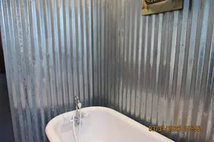 854 SW Swift Ave, Mill City, OR 97360 - Photo 35
