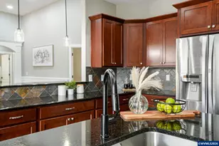 920 Highland St, Stayton, OR 97383 - Photo 15