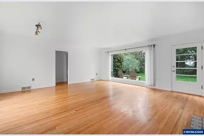 2742 Bluff Av SE, Salem, OR 97302 - Photo 5