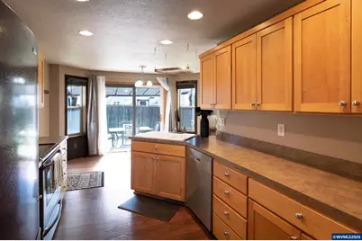 1937 Summerfield Ct SW, Albany, OR 97321 - Photo 7