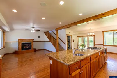 33678 Mary's River Estates Rd, Philomath, OR 97370 - Photo 9