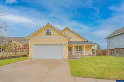 1055 Filbert St, Brownsville, OR 97327 - Photo 1
