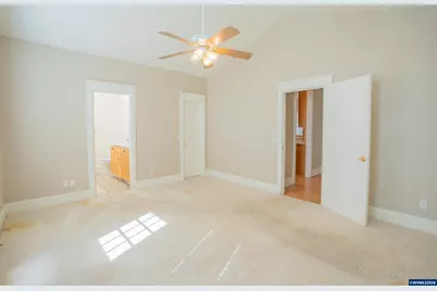 1055 Filbert St, Brownsville, OR 97327 - Photo 13