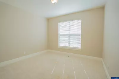 1055 Filbert St, Brownsville, OR 97327 - Photo 17