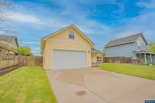 1055 Filbert St, Brownsville, OR 97327 - Photo 31